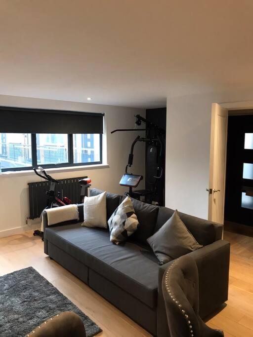 New Town House With *Free Allocated Parking* Apartment Brighton Exterior photo